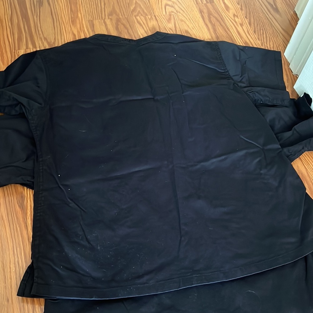 2 Pairs Of Scrub Tops - image 4